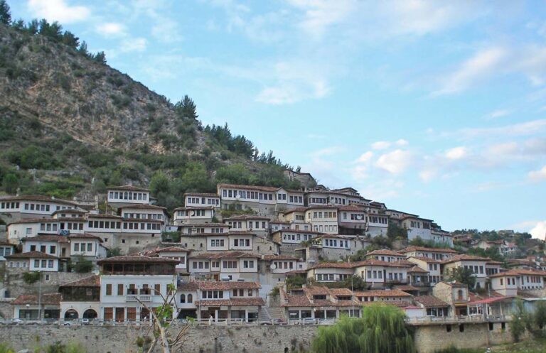 Berat-Tirana day trip - Visit Tirana